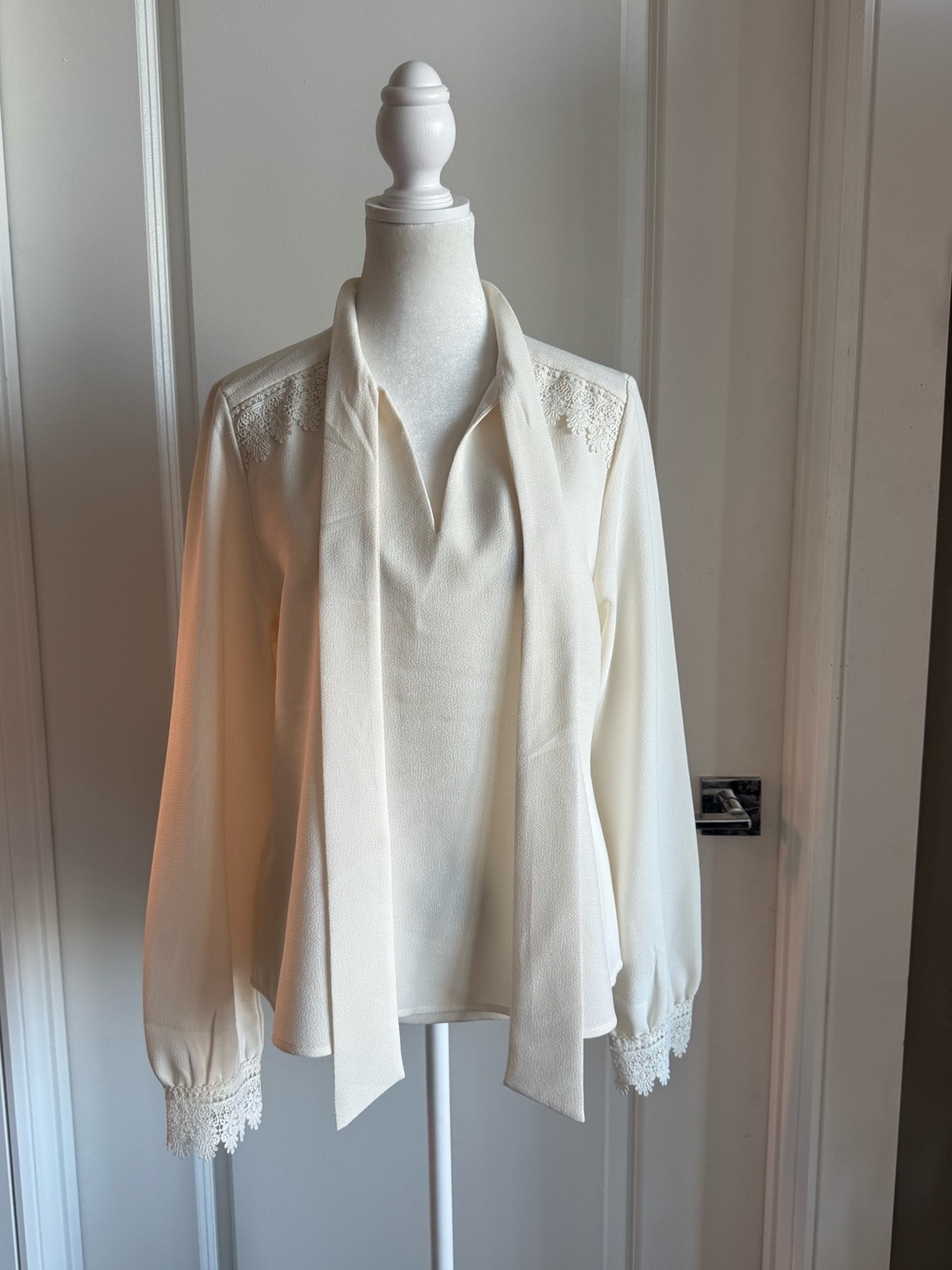 Marc New York Women’s Long Sleeve Blouse Size Large